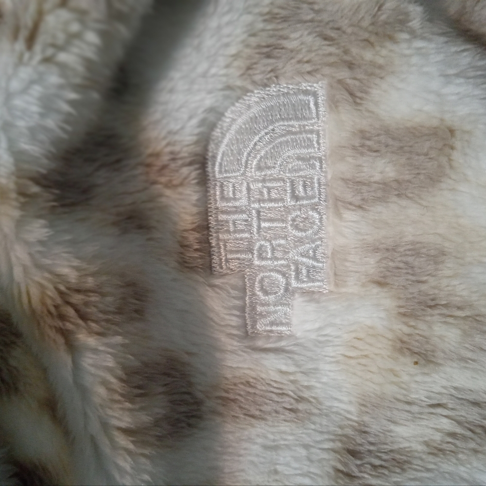 Women's leopard print North Face fleece zip up - Picture 3 of 4